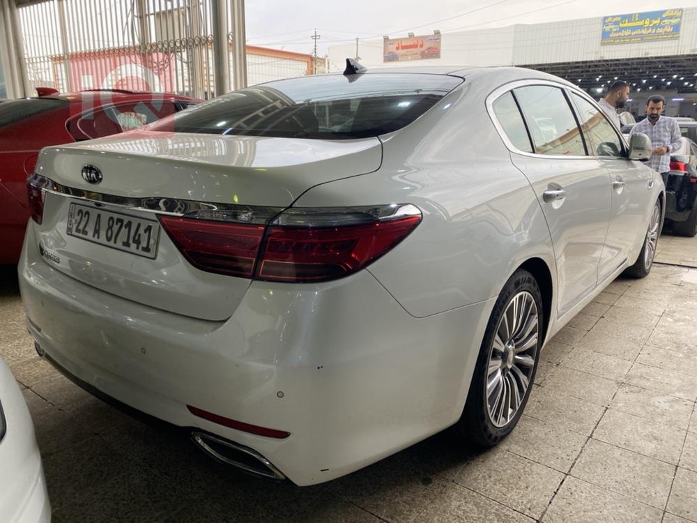 Kia Quoris